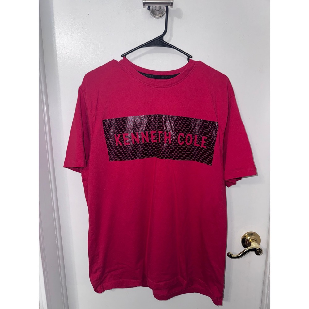 Kenneth Cole Mens Red Graphic Logo T-Shirt XL Cotton Short Sleeve Crew Neck Tee